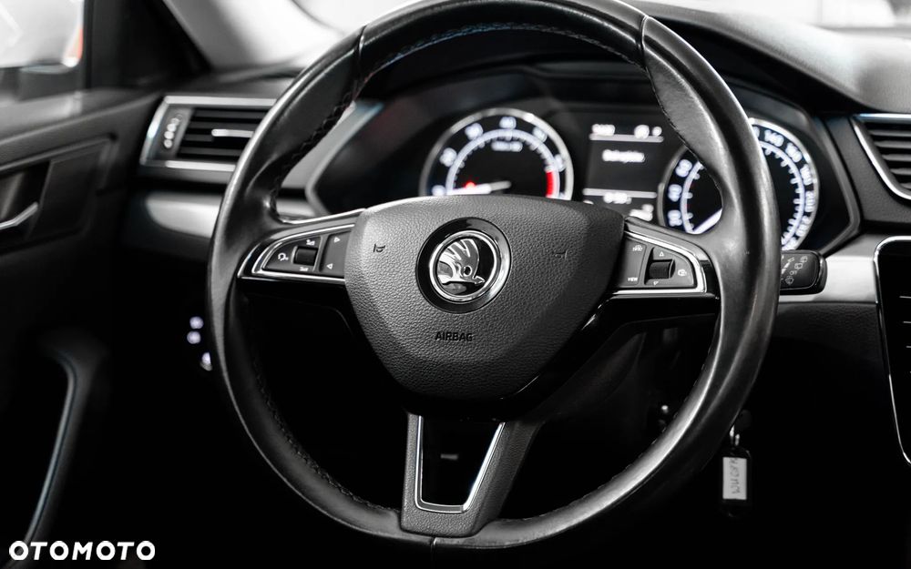 Skoda Superb 1.5 TSI ACT Ambition DSG - 22
