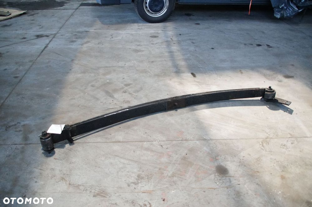 RESOR PRZEDNI RENAULT PREMIUM 320 - 1