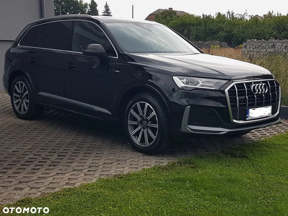 Audi Q7 - 1