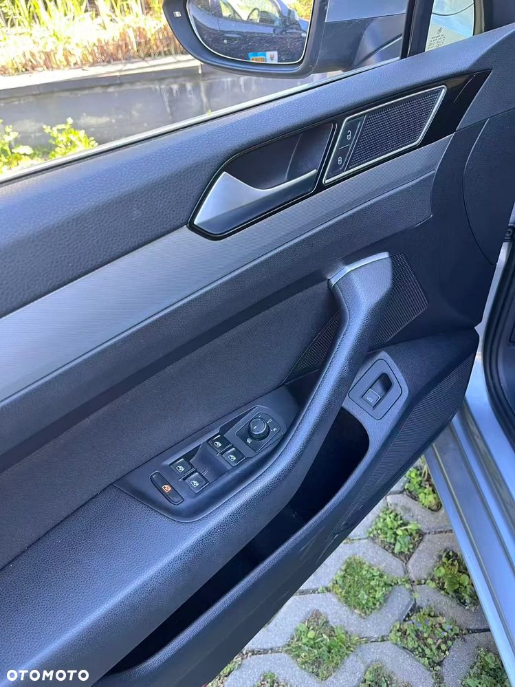 Volkswagen Passat 1.5 TSI EVO Comfortline DSG - 16