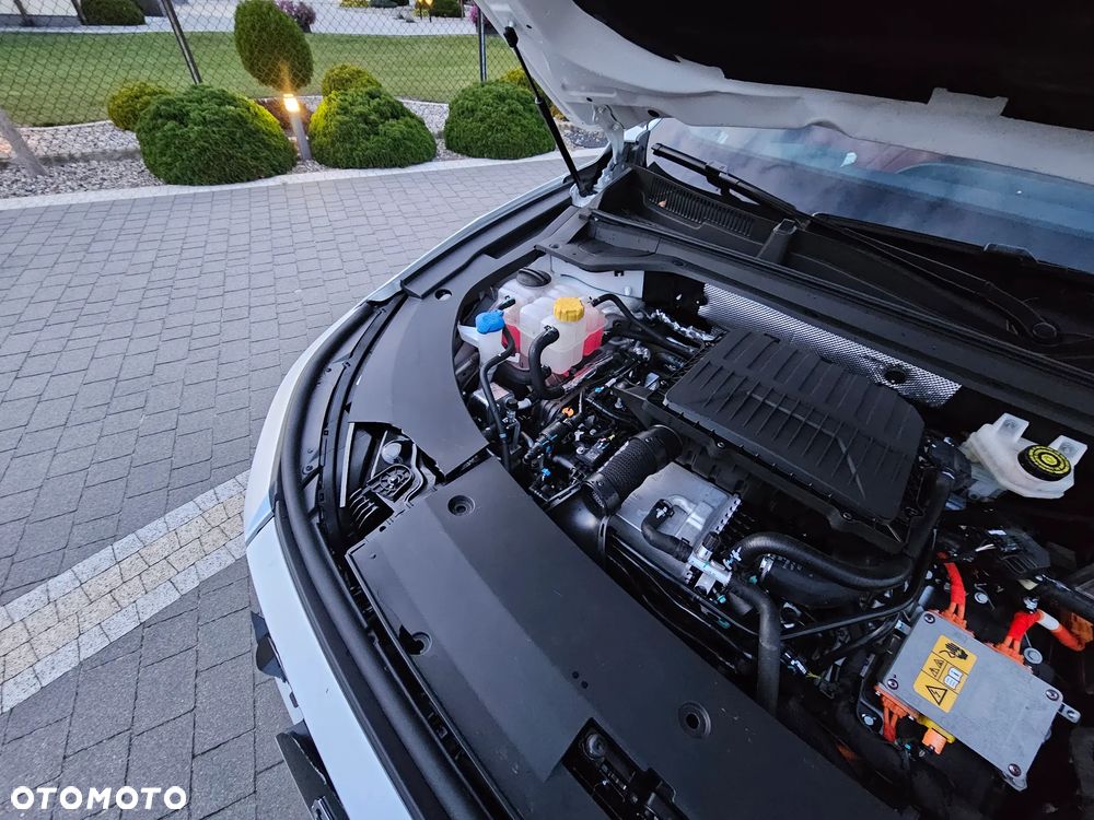 Omoda 9 1.5 Super Hybrid Exclusive AWD - 31