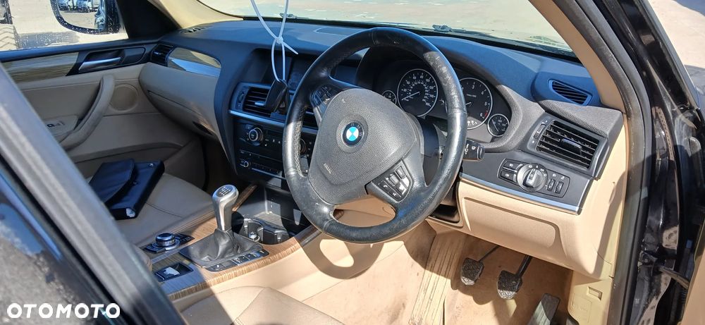 BMW X3 sDrive18d - 4