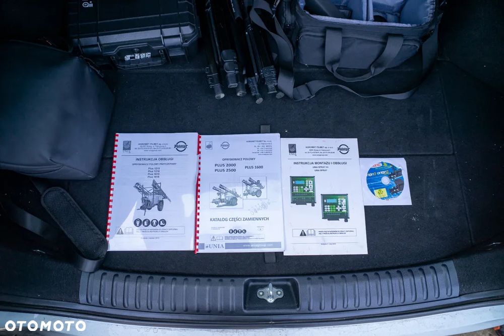 Unia UNIA PILMET PLUS – 2000 L OPRYSKIWACZ 1 WŁAŚCICIEL - 31