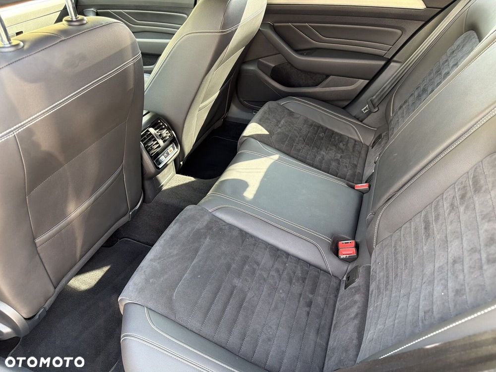 Volkswagen Passat 2.0 TDI EVO Elegance DSG - 30