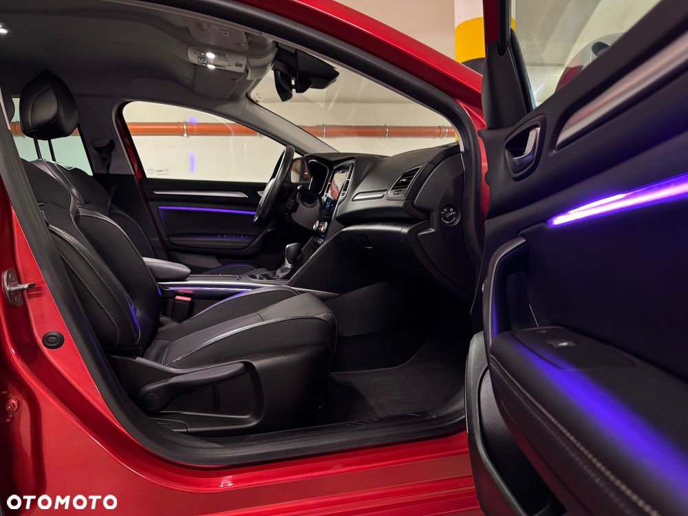 Renault Megane 1.3 TCe FAP Techno EDC - 36