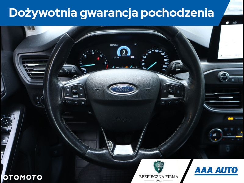 Ford Focus - 22