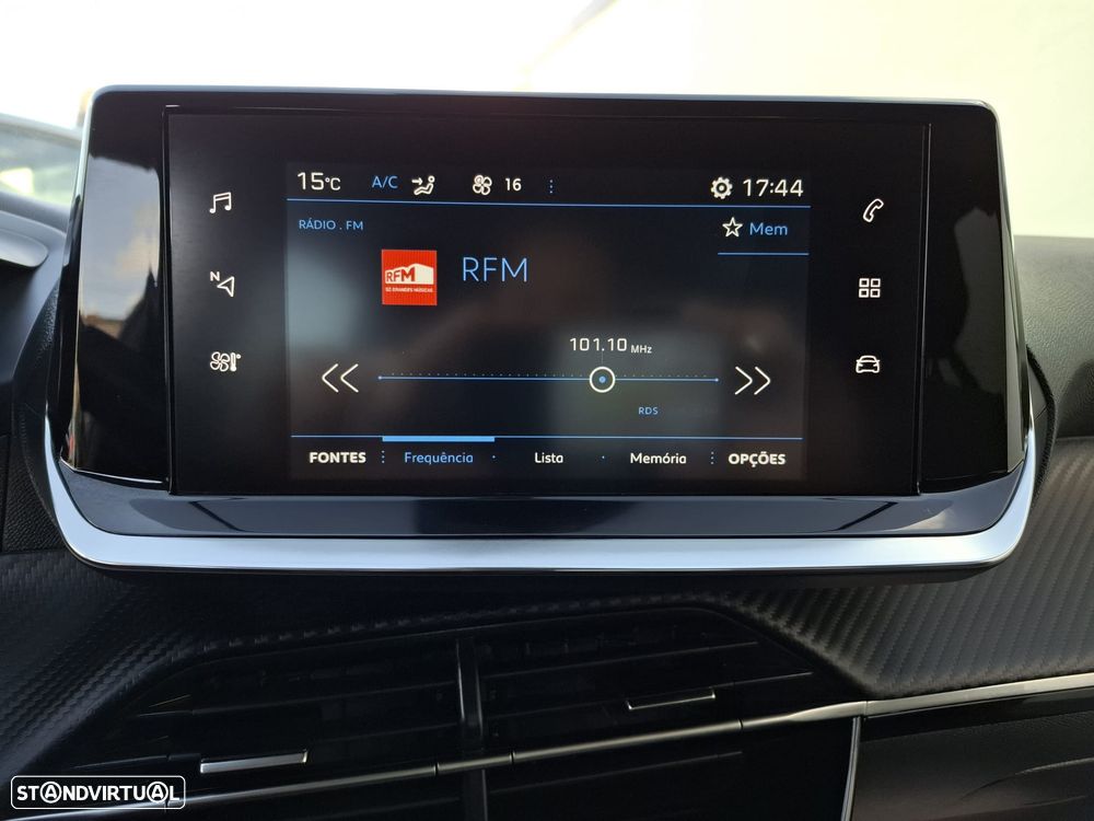 Peugeot 208 1.2 PureTech Allure Pack - 29