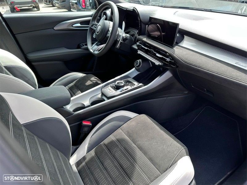 Alfa Romeo Tonale 1.5 VGT Hybrid Sport Speciale - 12
