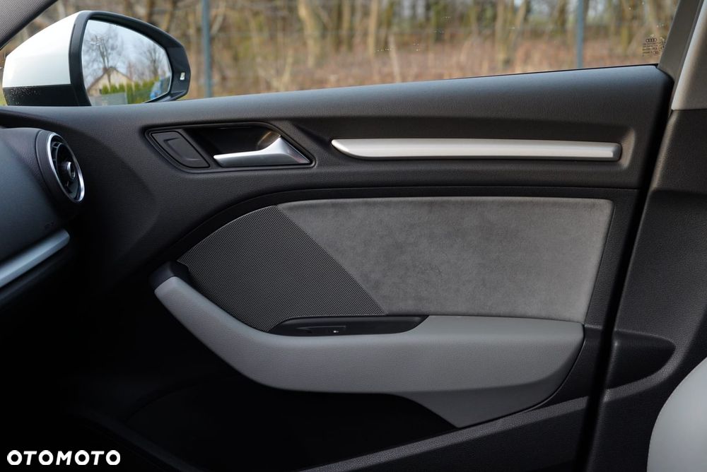 Audi A3 Limousine 35 TFSI S tronic - 11