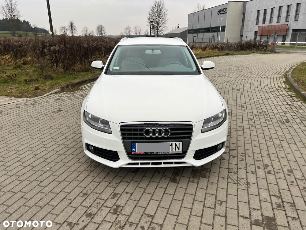 Audi A4 Avant 2.0 TDI DPF multitronic Ambition - 2