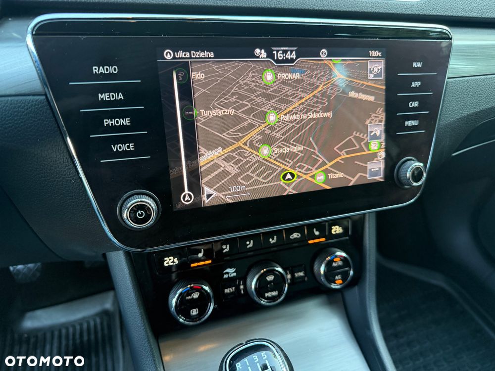 Skoda Superb 1.5 TSI Style - 19