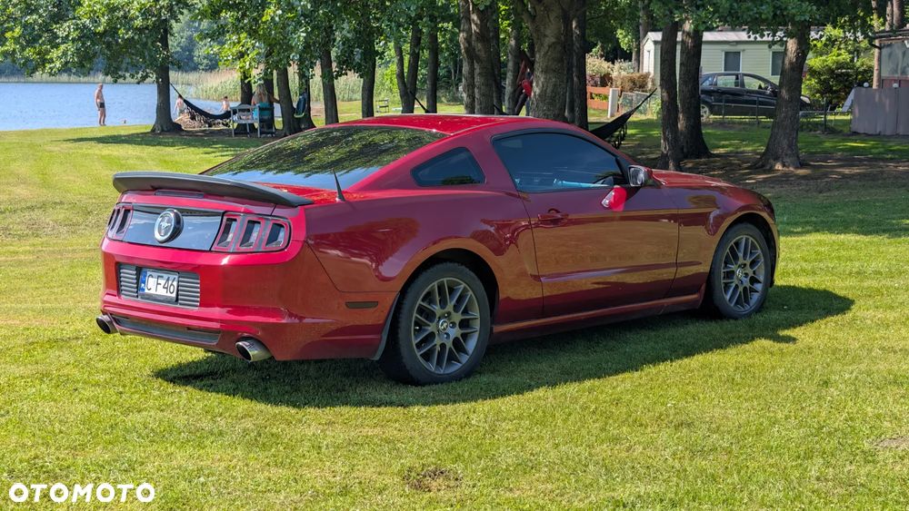 Ford Mustang 3.7 V6 Premium - 9