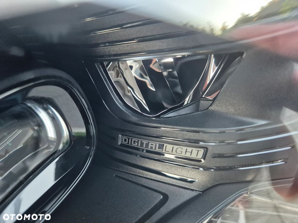Mercedes-Benz Klasa E AMG 53 PHEV 4Matic+ 9G-Tronic TCT - 32
