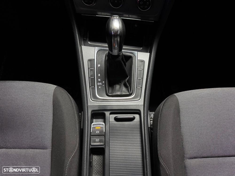 VW Golf 1.6 TDi Best Edition DSG - 8