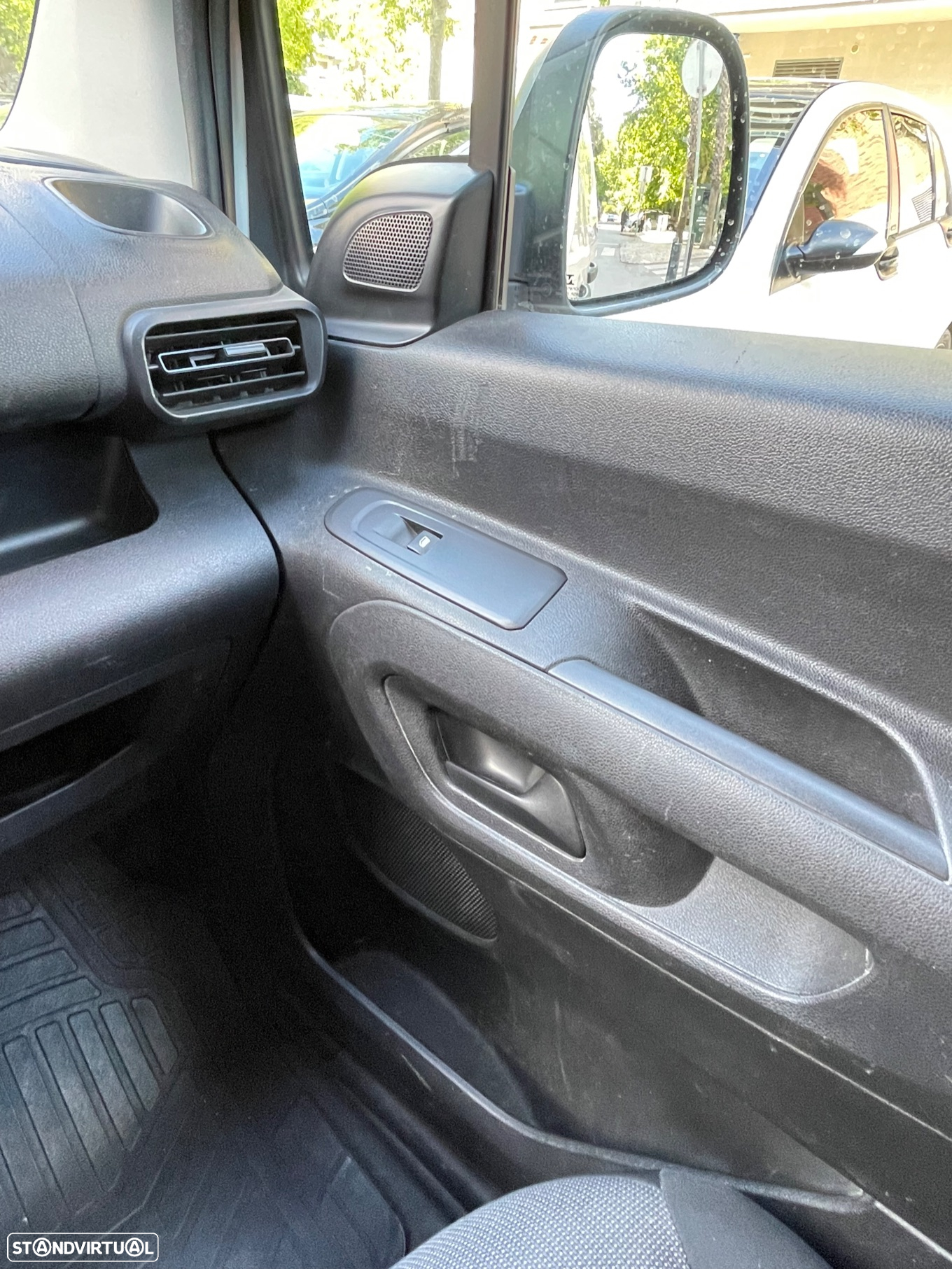 Citroën BERLINGO - 24