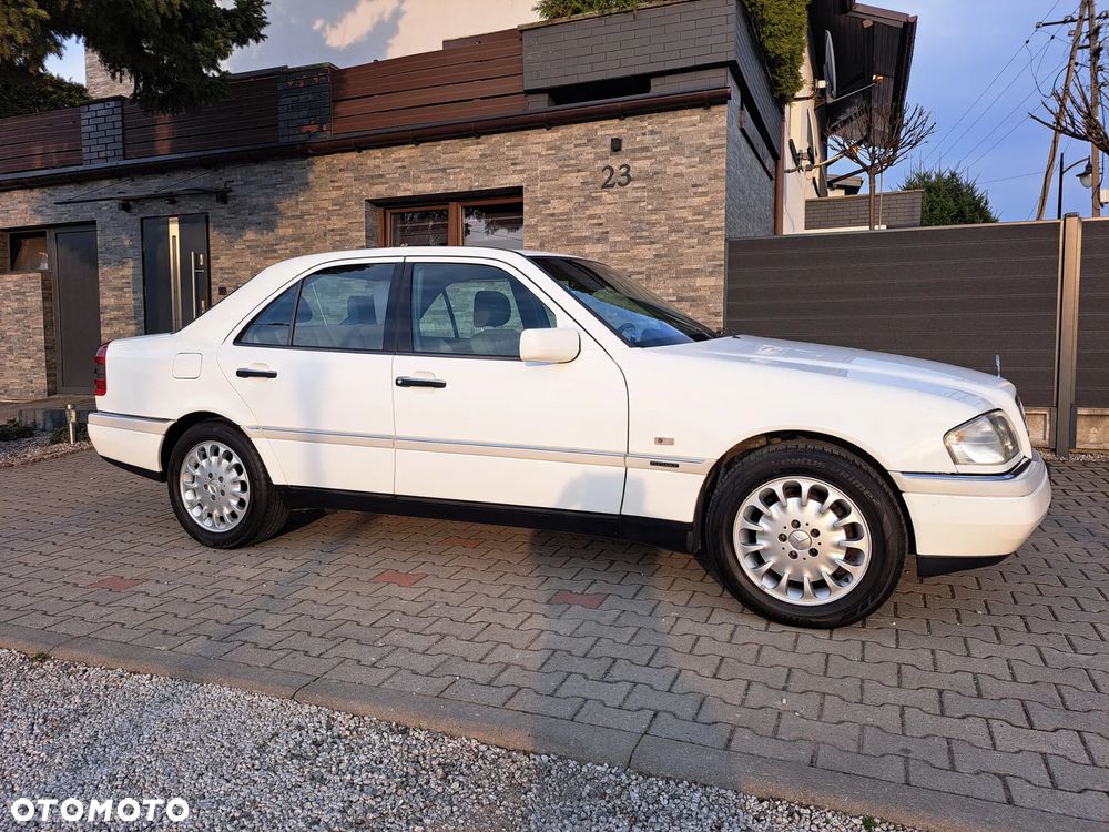 Mercedes-Benz Klasa C - 8