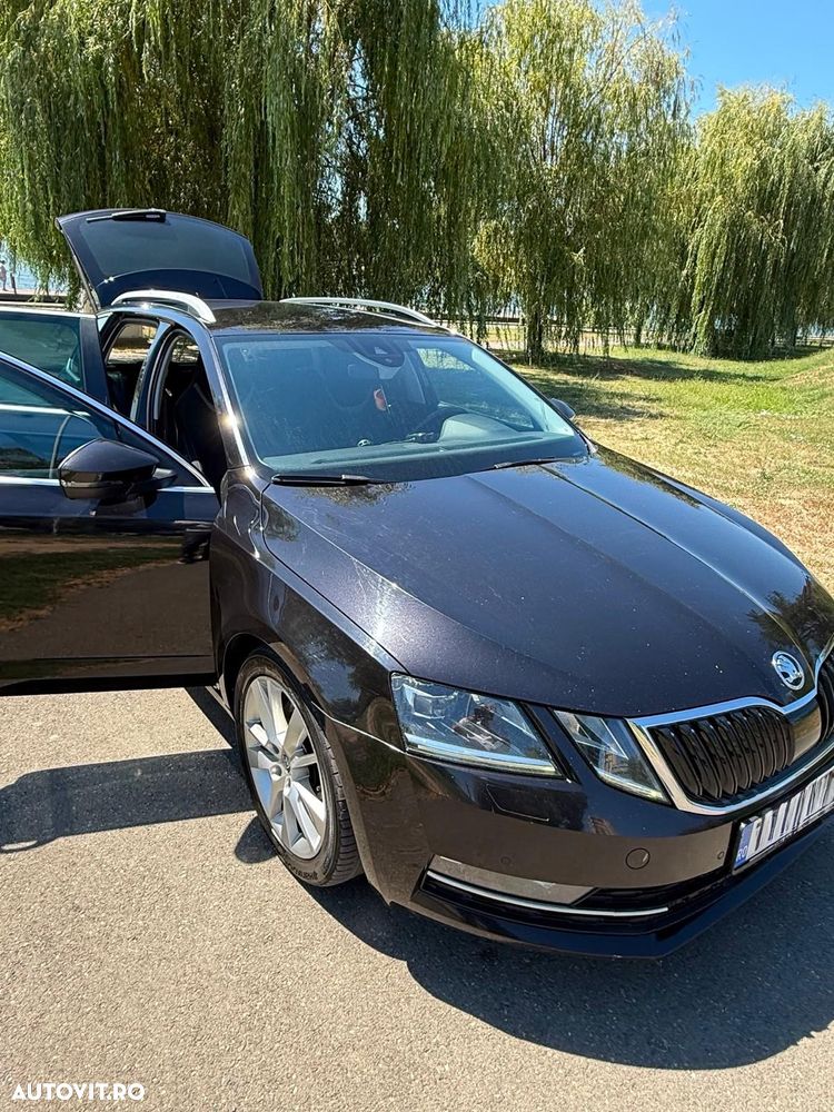 Skoda Octavia 2.0 TDI DSG Selection - 2