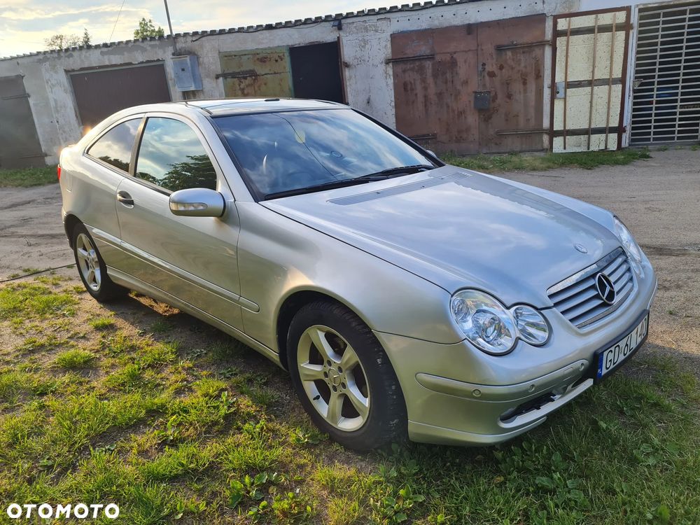 Mercedes-Benz Klasa C - 12