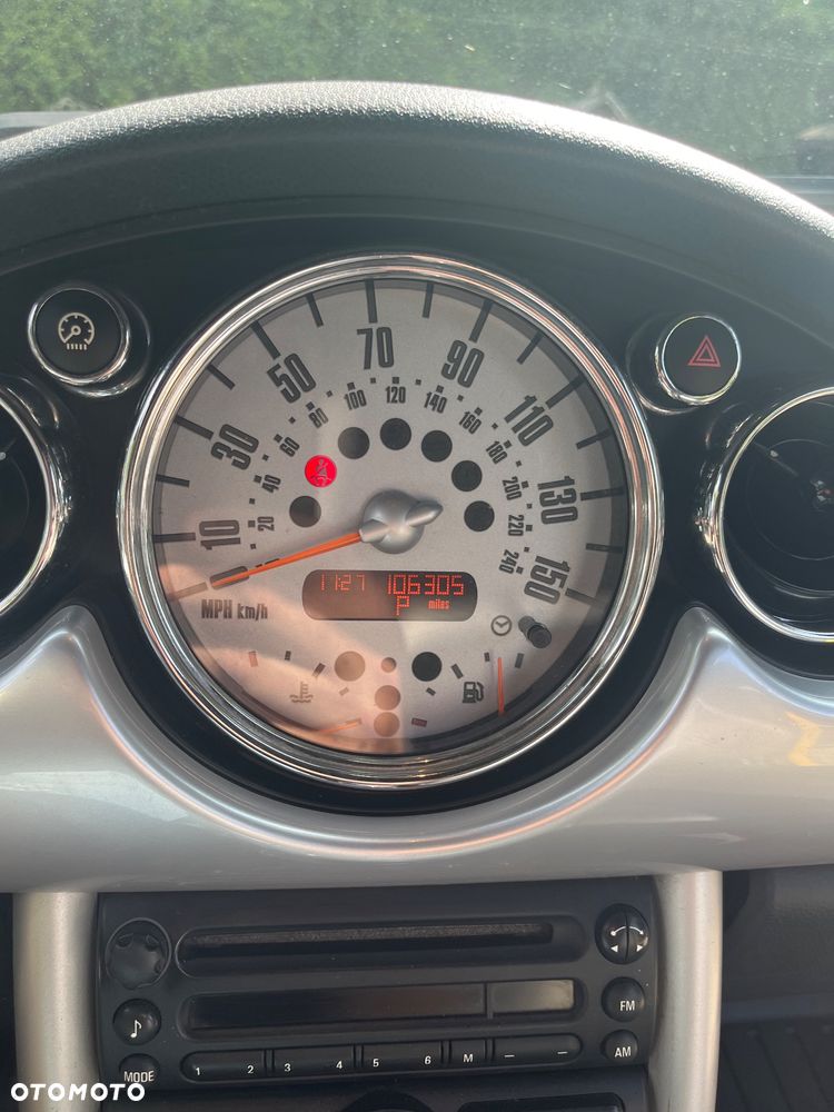 MINI Cooper Standard - 11