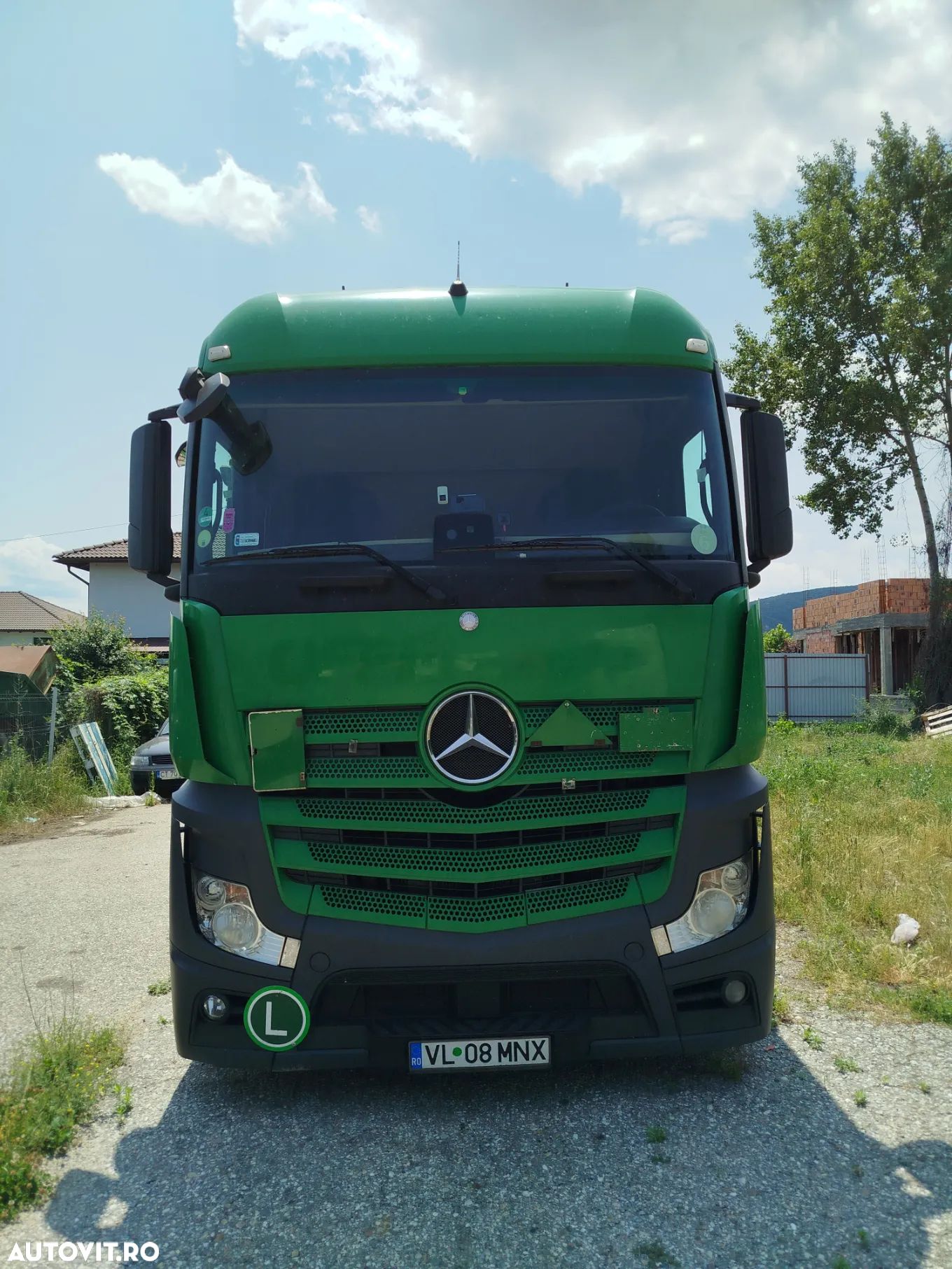 Mercedes-Benz Actros - 1