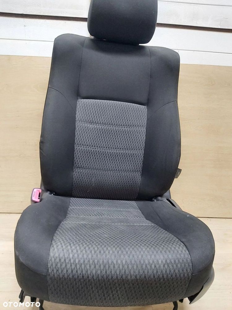 Toyota AVENSIS T27 LIFT fotel lewy przód air bag 14r - 6
