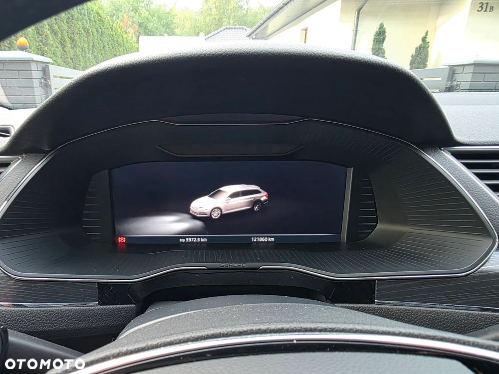 Skoda Superb 1.4 TSI DSG Sportline - 26