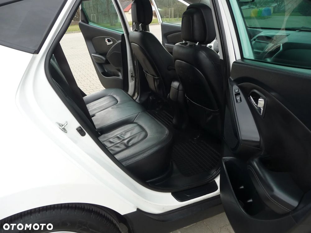 Hyundai ix35 1.7 CRDi Premium 2WD - 10