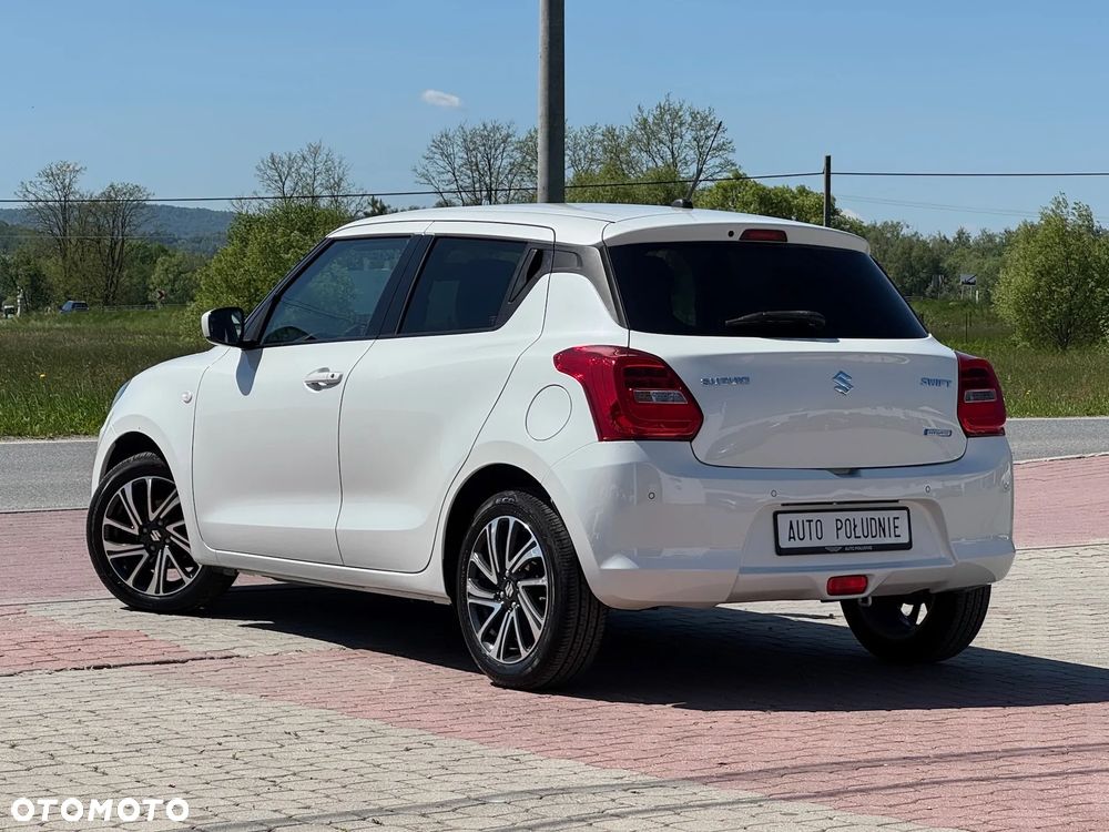 Suzuki Swift 1.2 Dualjet Hybrid Club - 4