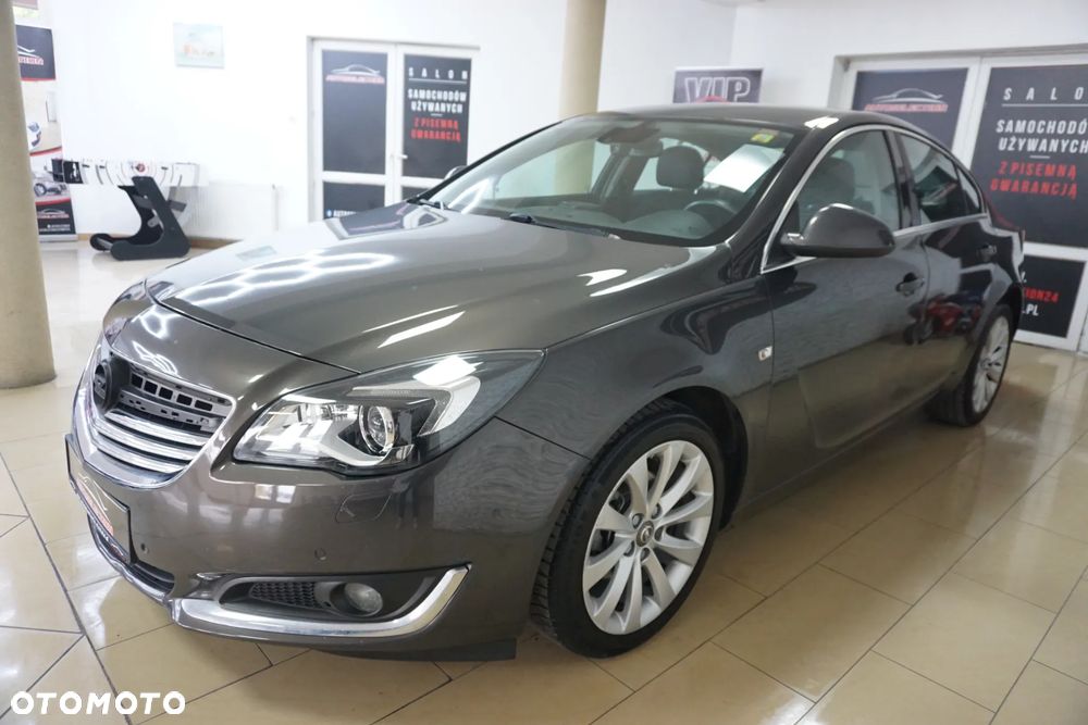 Opel Insignia 1.4 T Cosmo S&S - 3