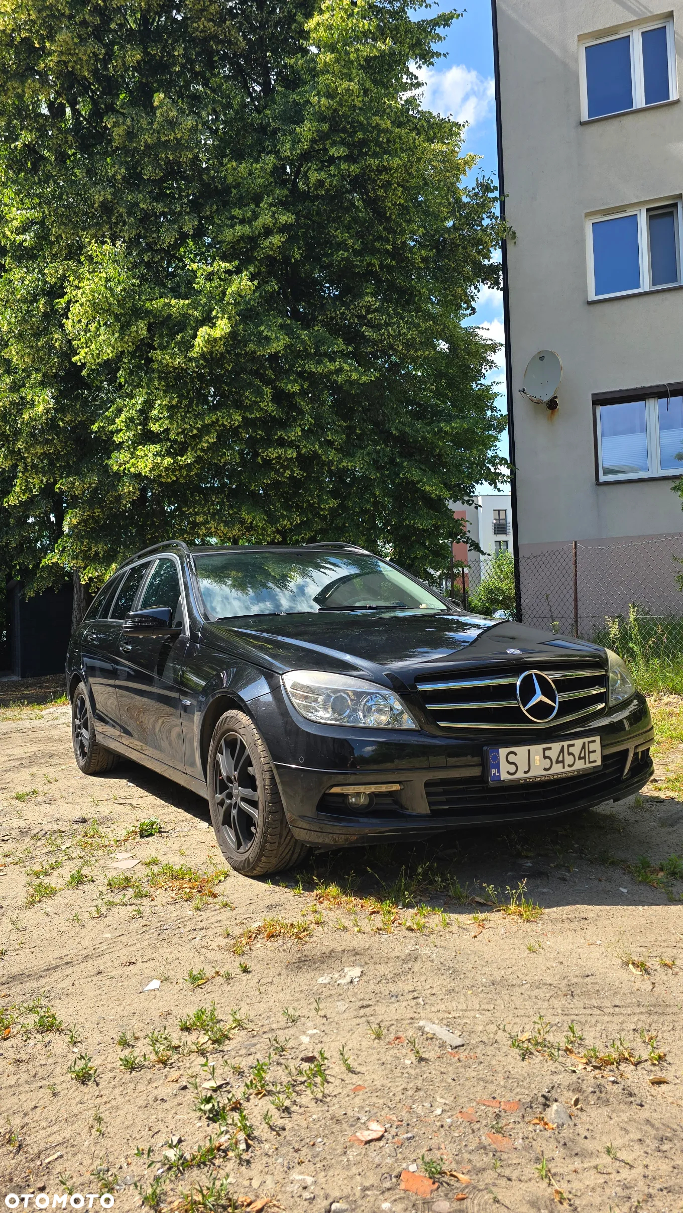 Mercedes-Benz Klasa C 180 T CGI Automatik BlueEFFICIENCY - 4