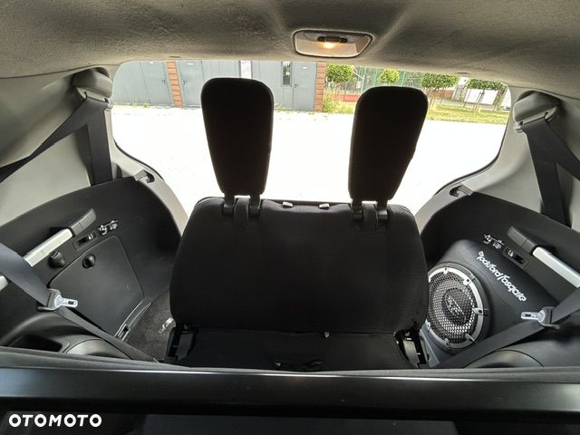 Mitsubishi Outlander 2.0 DID Intense + - 13