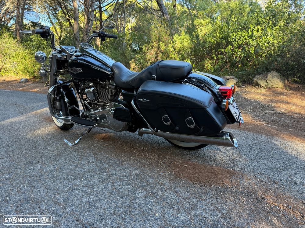 Harley-Davidson Road King 107 - 39