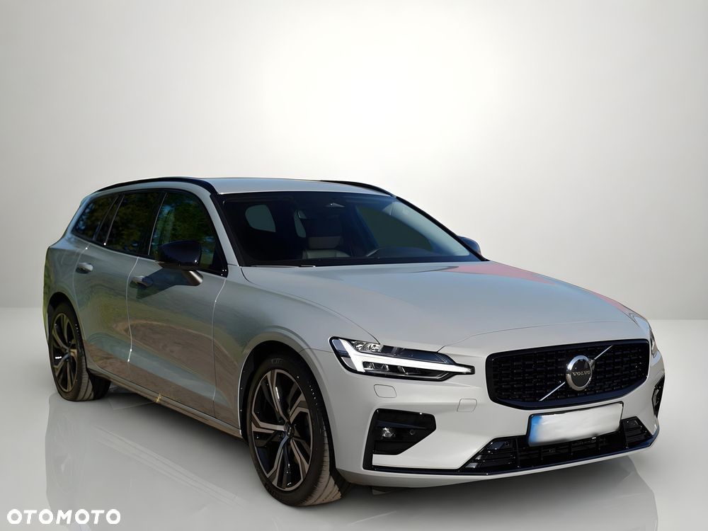 Volvo V60 B4 B Ultra Dark - 1