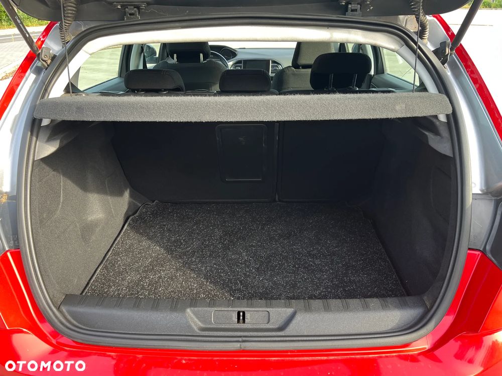Peugeot 308 1.2 PureTech Active S&S - 11