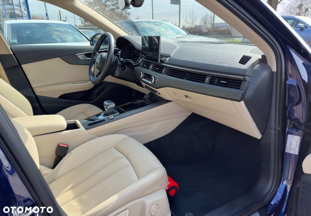 Audi A4 Limousine - 24