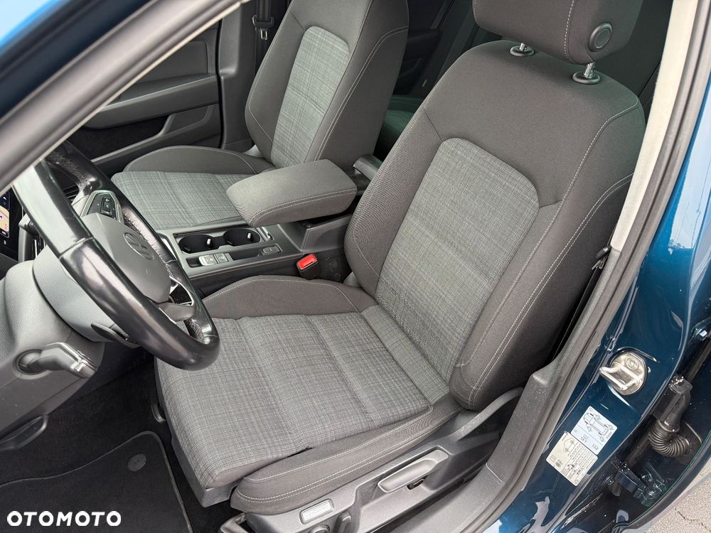 Volkswagen Passat 2.0 TDI DSG (BlueMotion Technology) Comfortline - 15
