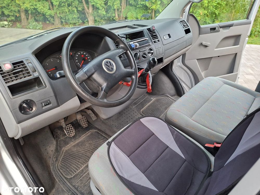 Volkswagen T5 - 2