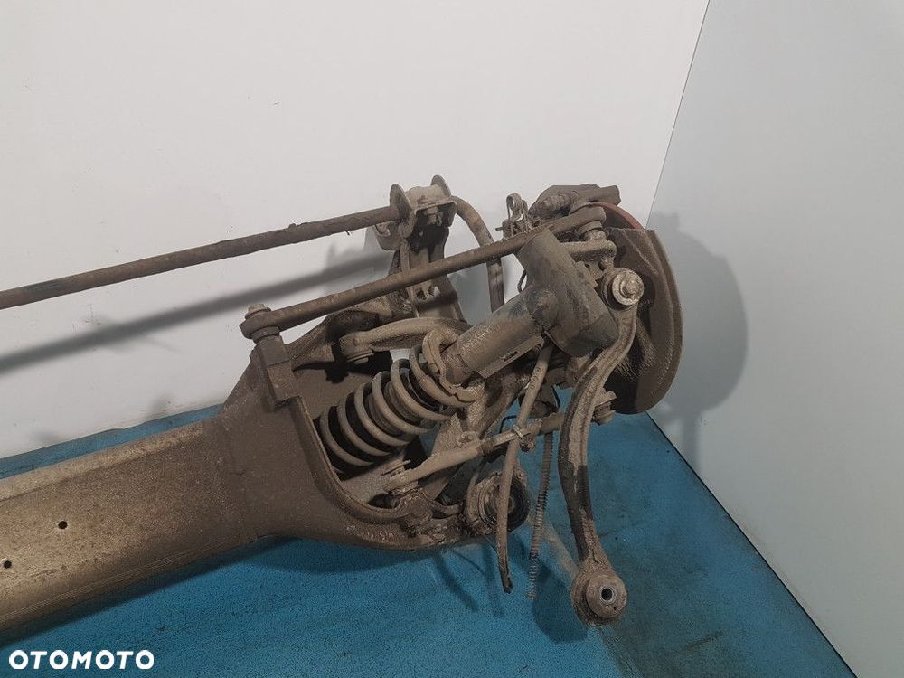 CITROEN C5 II X7 1.6 HDI SEDAN BELKA ZAWIESZENIA TYŁ - 10