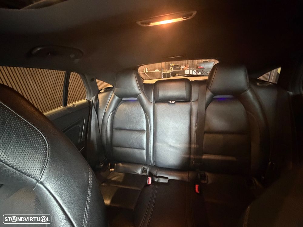 Mercedes-Benz CLA 220 (CDI) d 7G-DCT AMG Line - 27