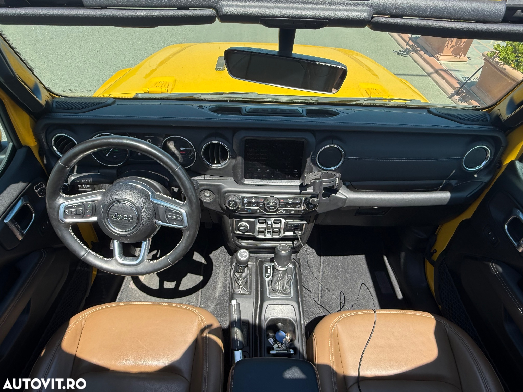 Jeep Wrangler Unlimited 2.0 4xe Plug-In Hybrid Softtop Sahara - 10