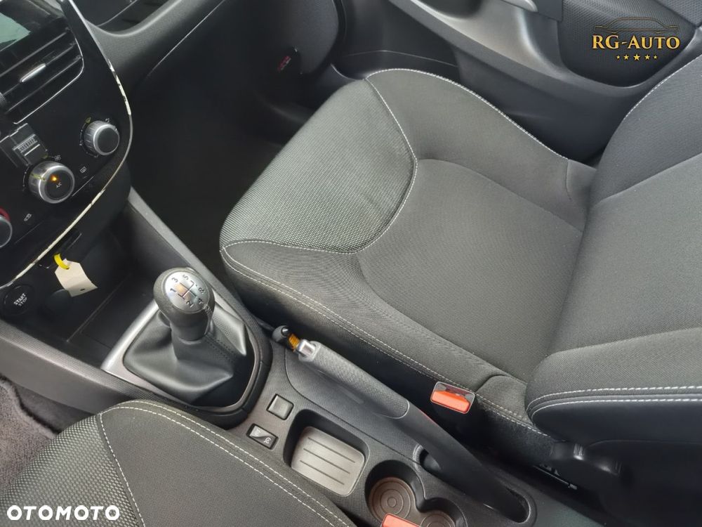 Renault Clio - 20