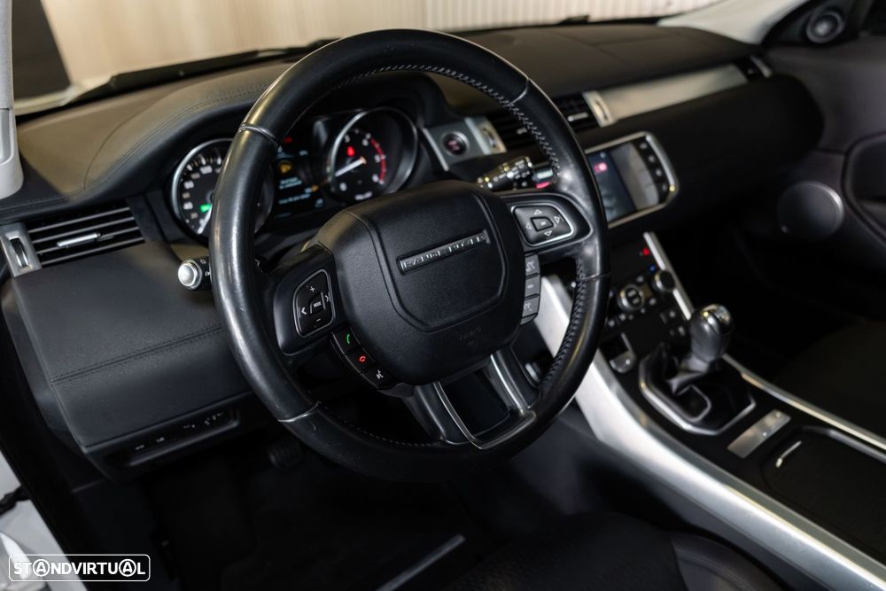Land Rover Range Rover Evoque 2.0 eD4 SE Dynamic - 24
