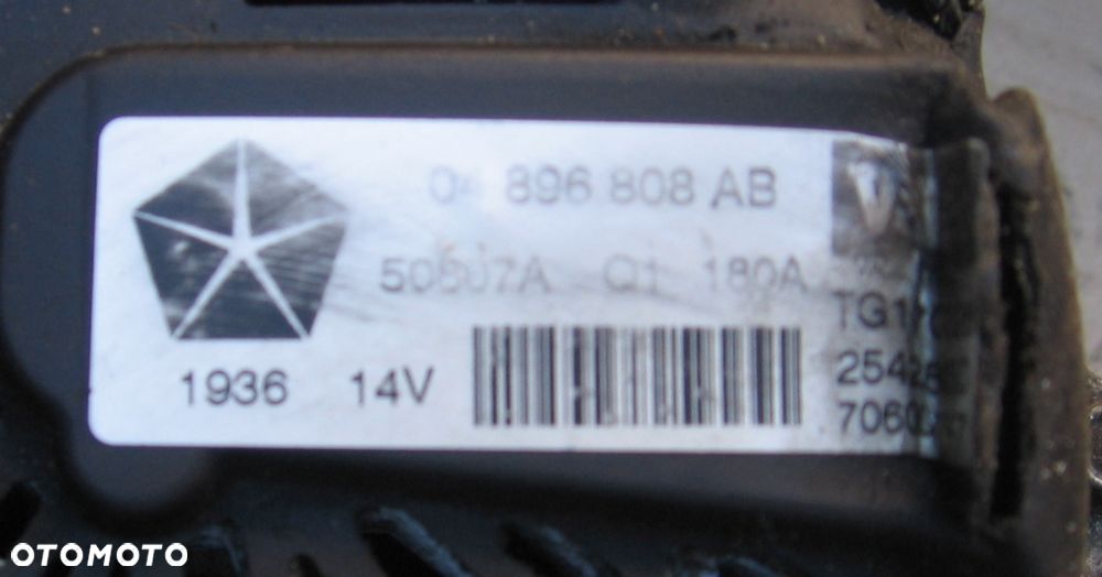 CHRYSLER 300C 3,0 CRD  alternator 04896808AB - 2