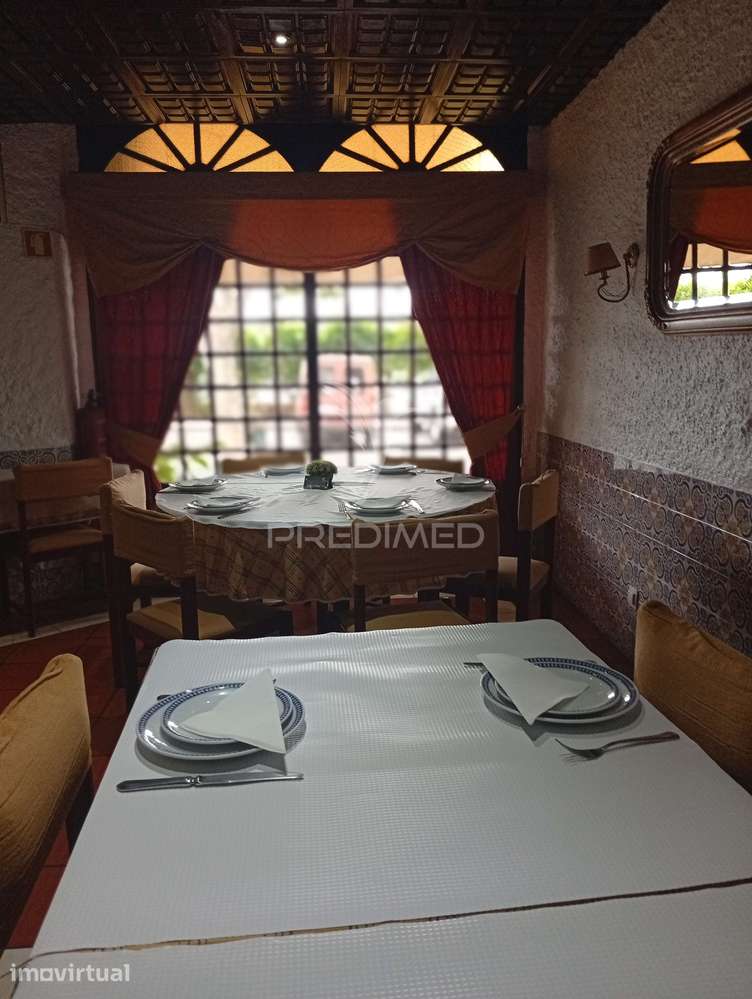 RESTAURANTE E BAR - Grande imagem: 4/10
