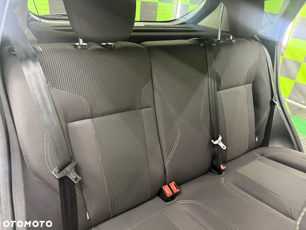 Ford Fiesta - 11