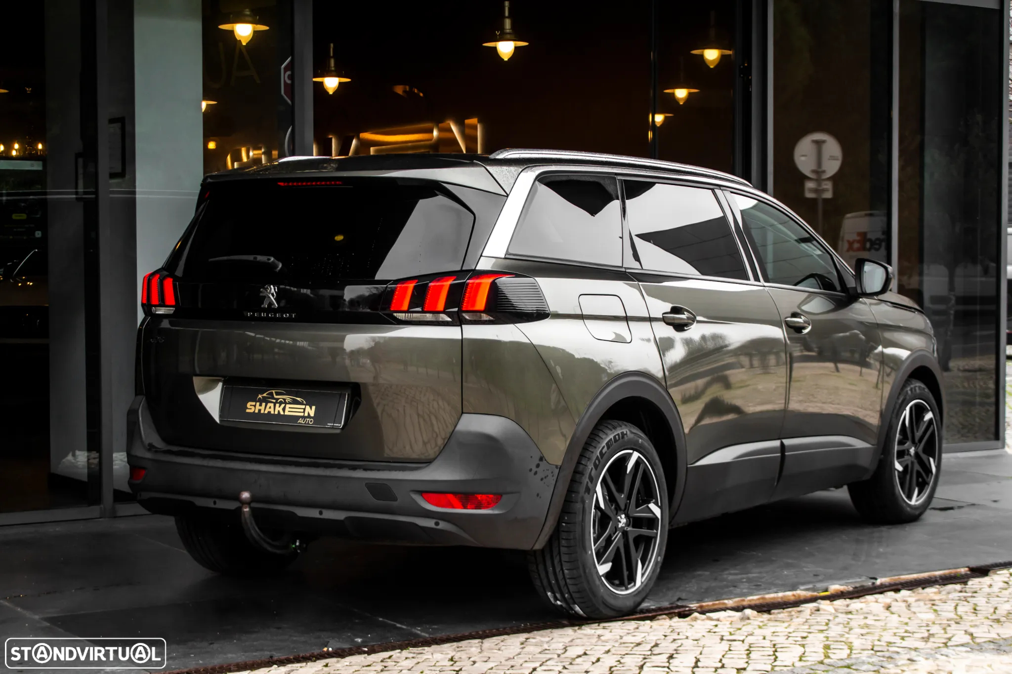 Peugeot 5008 1.2 PureTech Active - 4