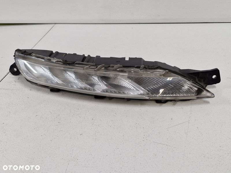 CITROEN C4 PICASSO II 2 ŚWIATŁO LAMPA DRL DO JAZDY DZIENNEJ PRAWY PRZÓD 9676036280 - 1