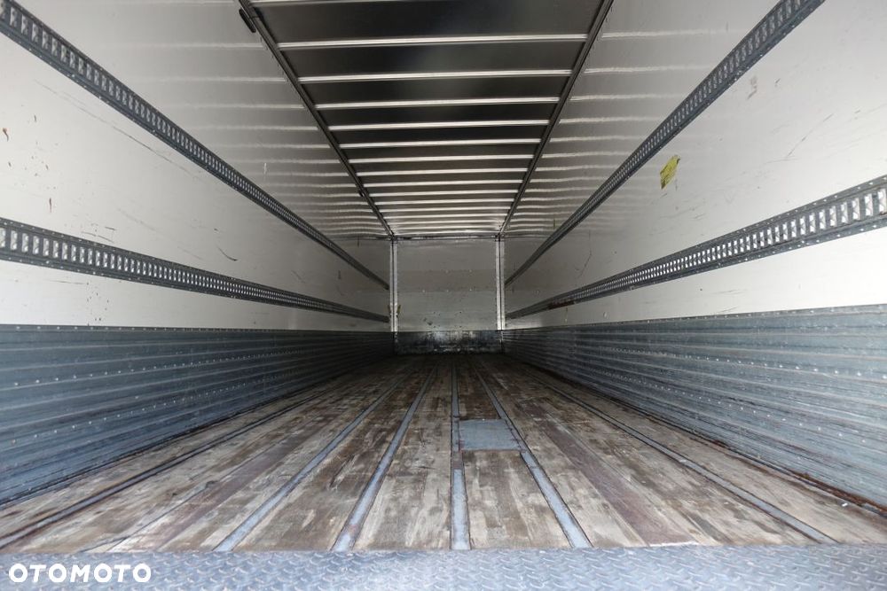 Fruehauf KONTENER / FURGON / OSIE SAF / ROLETA / OŚ PODNOSZONA / PODŁOGA SZYNA-DESKA - 24