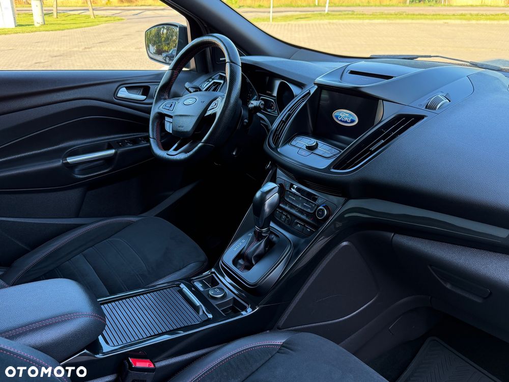 Ford Kuga 2.0 TDCi 4x4 ST-Line - 30