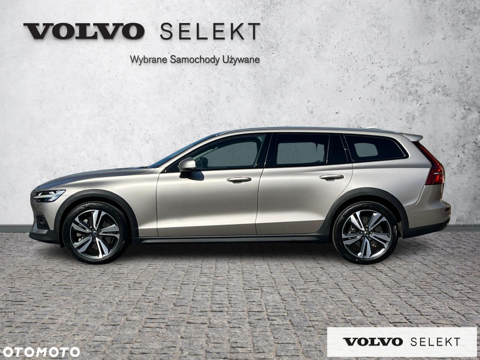 Volvo V60 Cross Country - 3